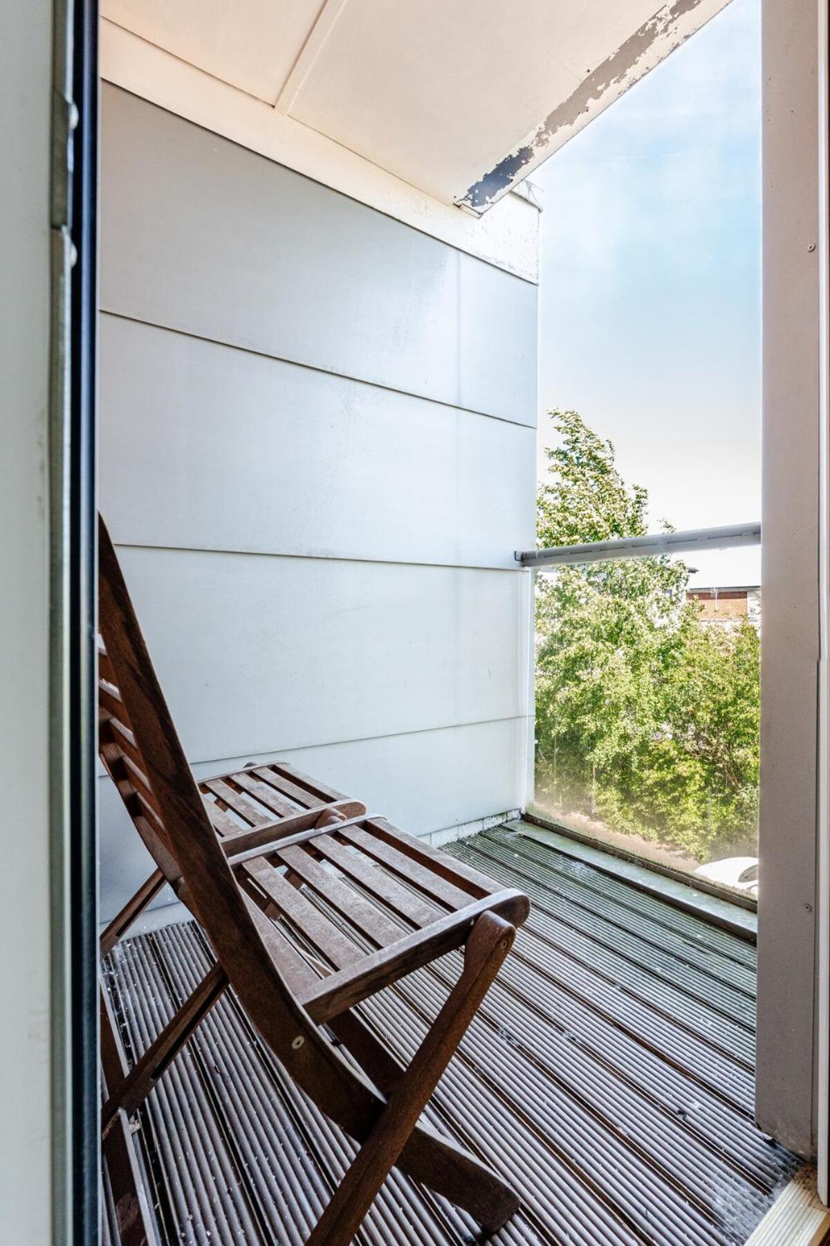 Comfortable 3-Storey House With Free Car Parking Manchester Exterior photo